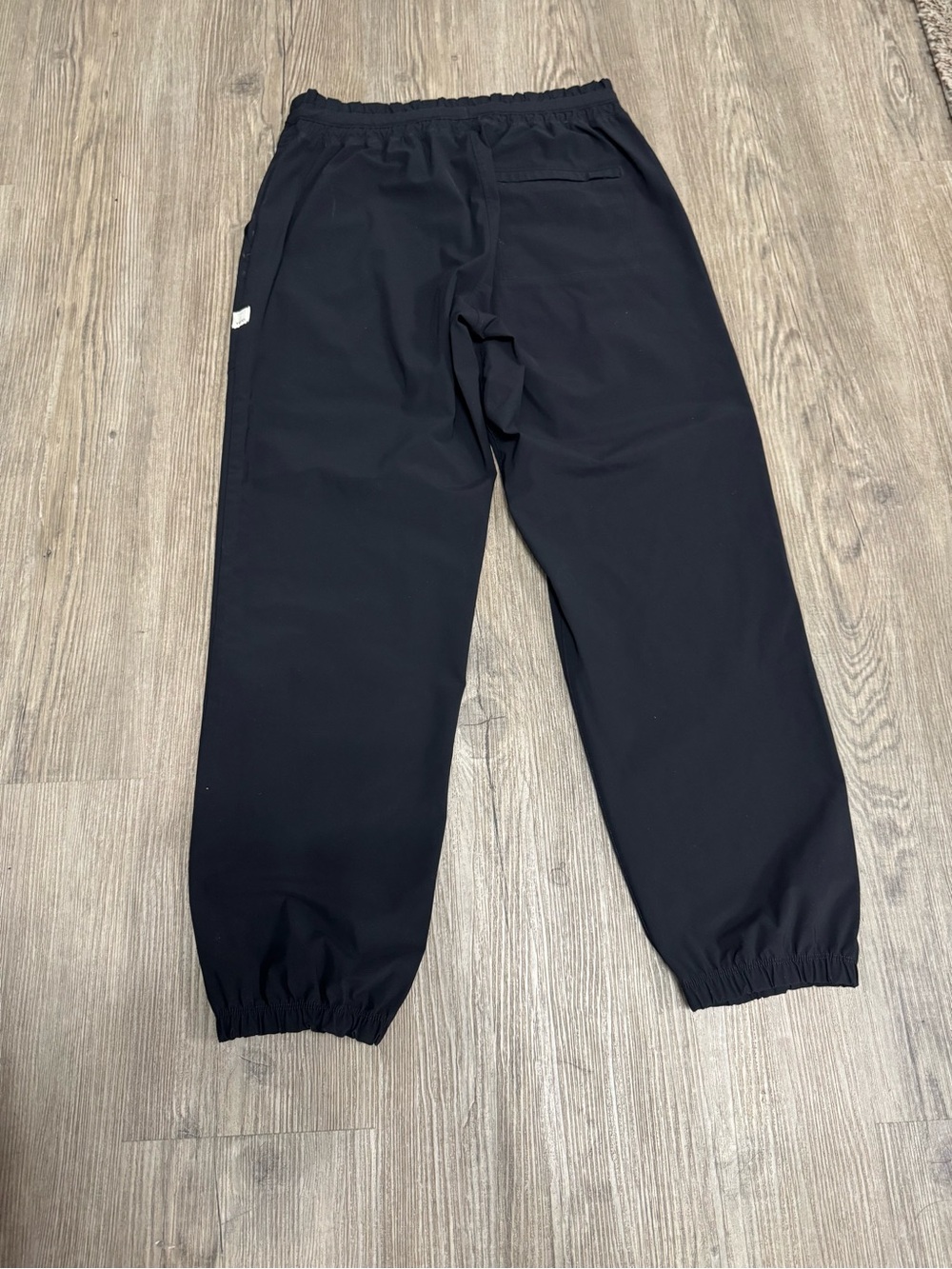 Vuori Miles Jogger Women’s Size Small Black - Picture 8 of 8
